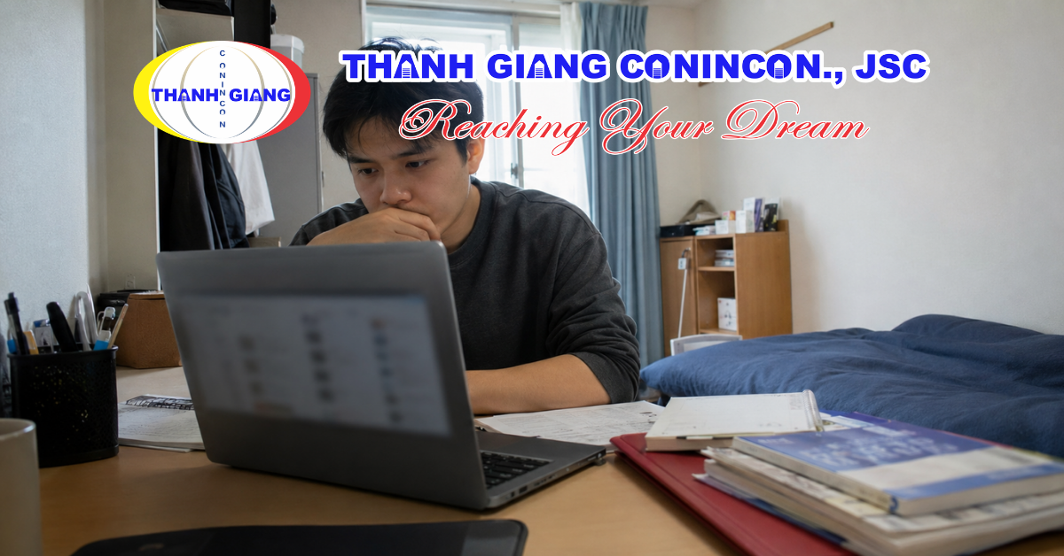 Du học sinh đang cân nhắc thời điểm chuyển trường tại Nhật Bản